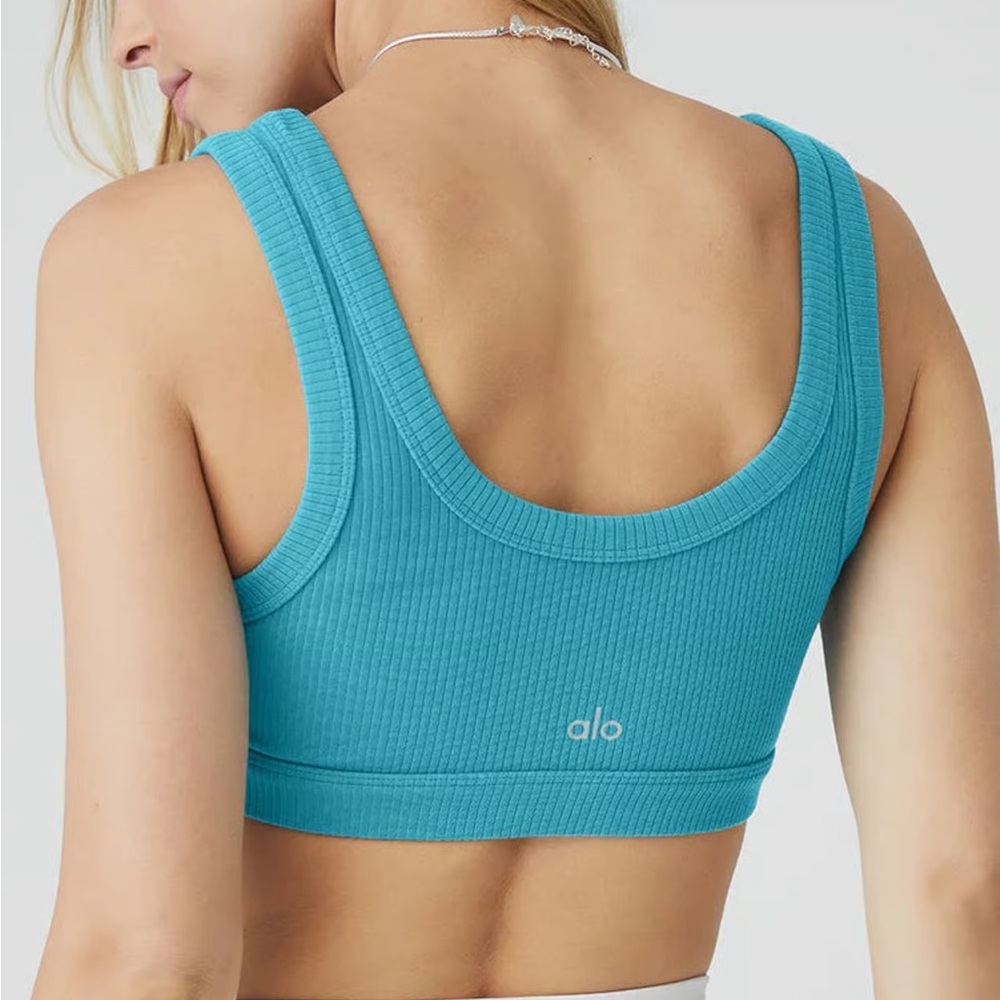 Alo yoga wellness bra blue splash size Medium